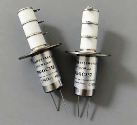 شراء حجم صغير DC5KV 30A SPDT التبديل التقوية ، RF فراغ التتابع التبديل منخفضة الضوضاء online manufacture