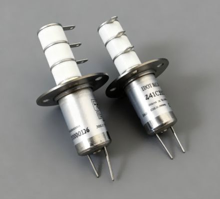 شراء حجم صغير الجهد العالي فراغ التقوية DC5KV التشغيل الجهد 30A الحالية online manufacture
